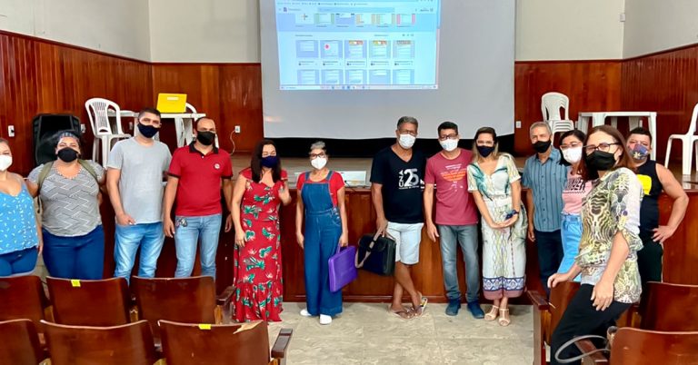 Escola Municipal do São Lourenço da início a Atualização Digital para professores da unidade