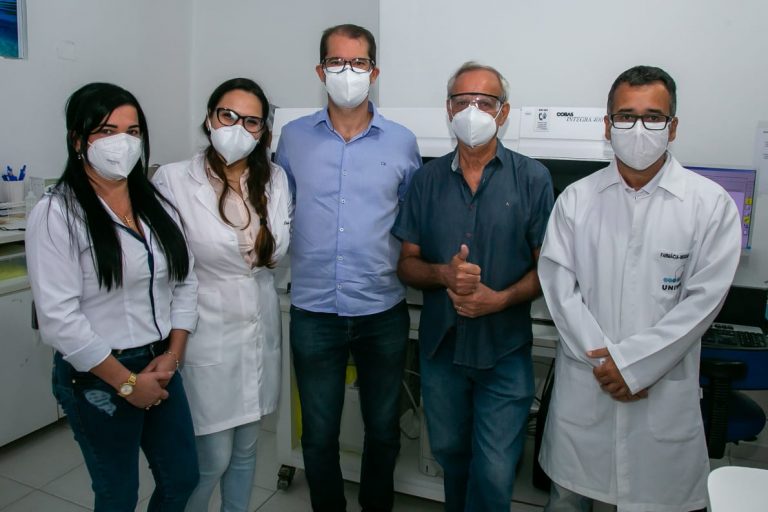 Teixeira ganha laboratório próprio para atender UMMI, UPA, HMTF e outras unidades de saúde do Município.