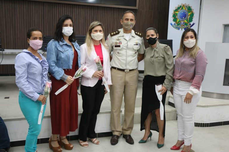 Lançamento da Rede de Proteção à Mulher em Teixeira de Freitas reúne autoridades