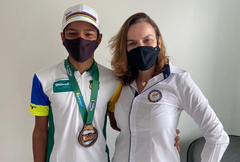 Secretaria Municipal de Esporte parabeniza atleta de 15 anos que teve destaque em Copa Internacional de Mountain Bike