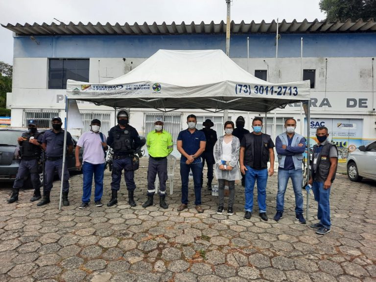 Combate à Covid-19: Vigilância Sanitária realiza blitz sanitária no Centro de Teixeira de Freitas