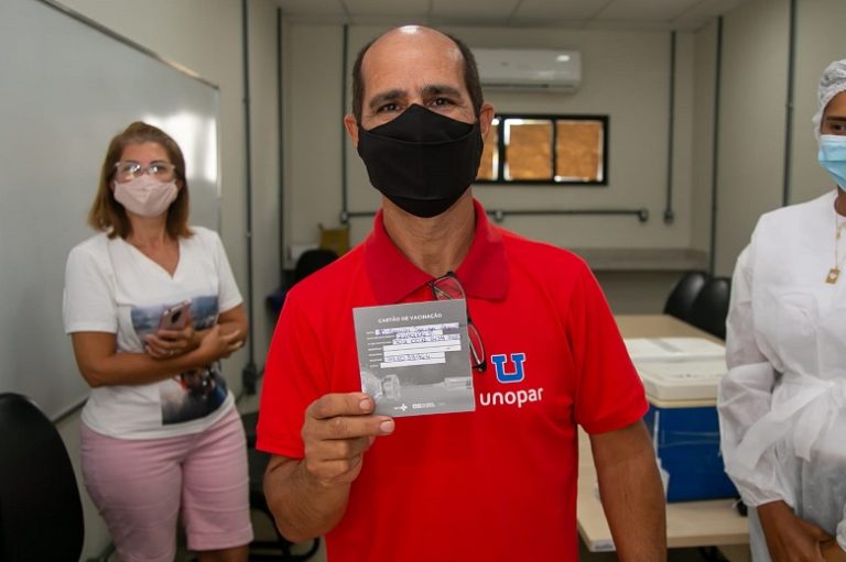 Vigilância em Saúde alerta para importância de cuidar do Cartão de Vacina