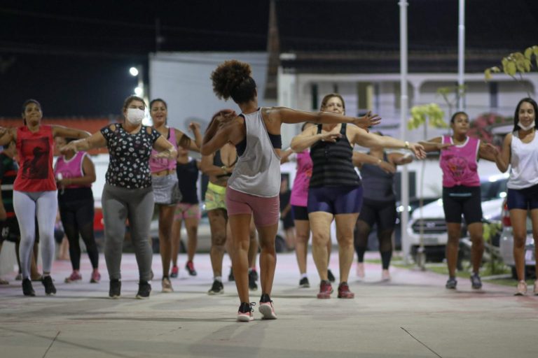 Aulas de dança e treinamento funcional retornam na Praça Padre Apparecido; confira os dias para participar