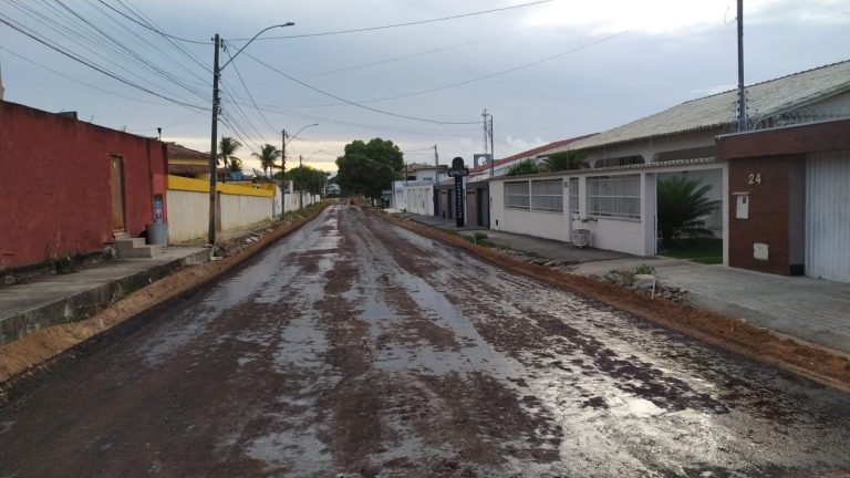 Secretaria de Projetos prossegue com obra na Rua São Paulo, no bairro Novo Horizonte