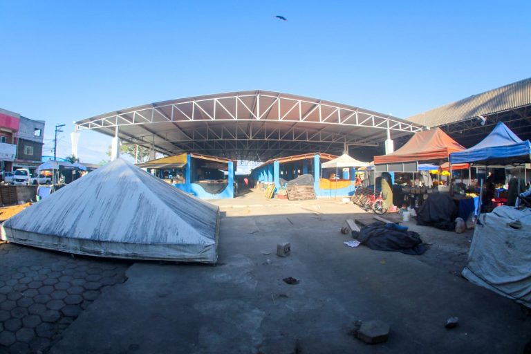 Prefeitura de Teixeira de Freitas inicia mais uma obra no Mercadão; saiba detalhes