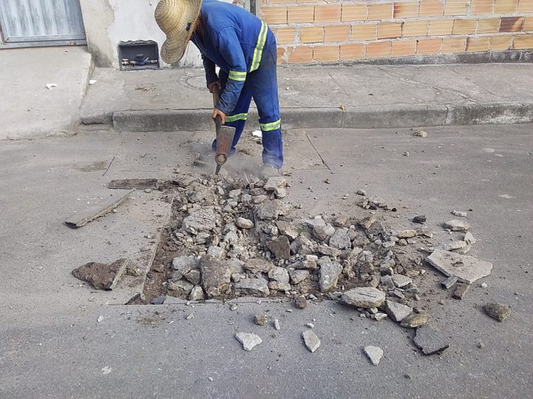 Mutirão Tapa Buraco é intensificado no Residencial Ramalho