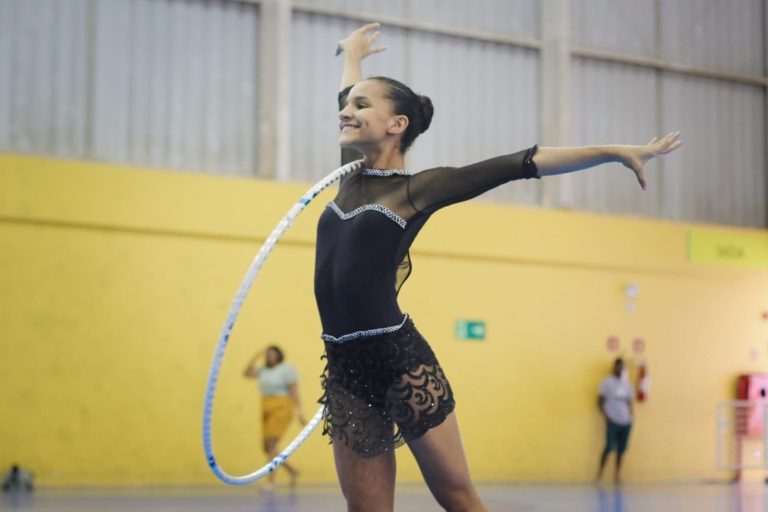 1ª Mostra de Ginástica Rítmica emociona teixeirenses durante estreia; veja fotos