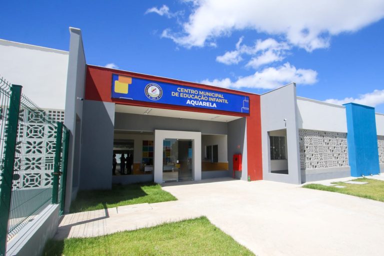 Prefeitura inaugurou o Centro Municipal de Educação Infantil Aquarela nesta segunda (13), no Liberdade II