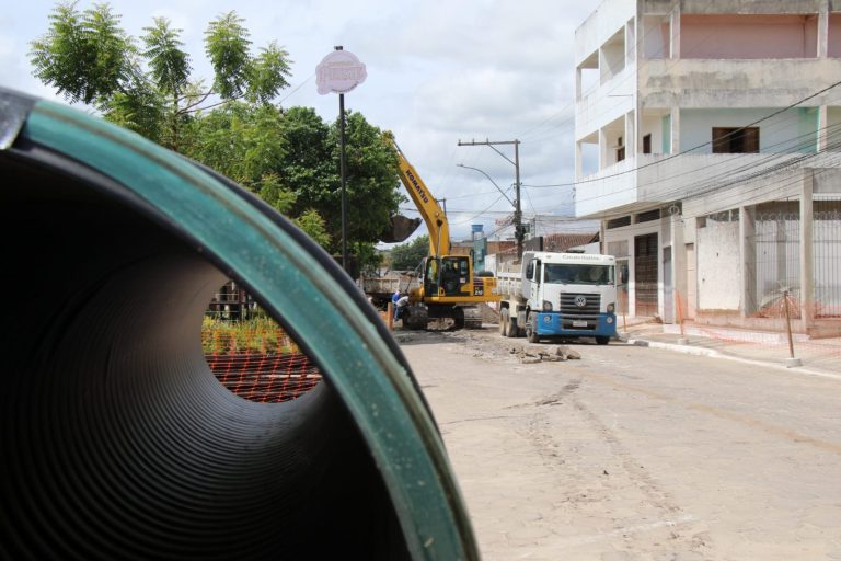 Obras no entorno do Shopping Teixeira Mall avançam; veja fotos