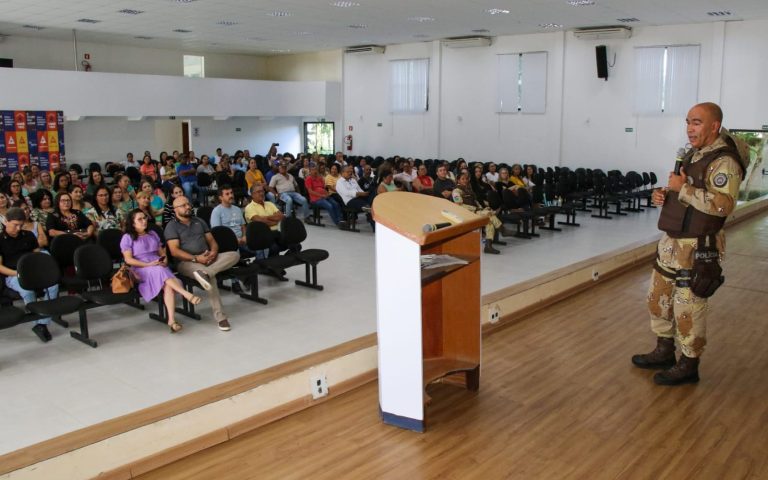 Palestra incentiva o enfrentamento e prevenção de ameaças nas escolas; confira