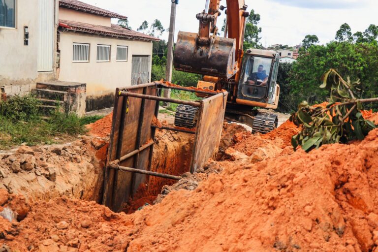 Prefeitura prossegue com obra no bairro Kaikan