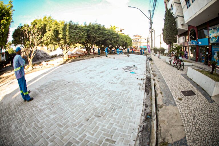 Transformação à vista: obras no entorno do Shopping Teixeira Mall avançam