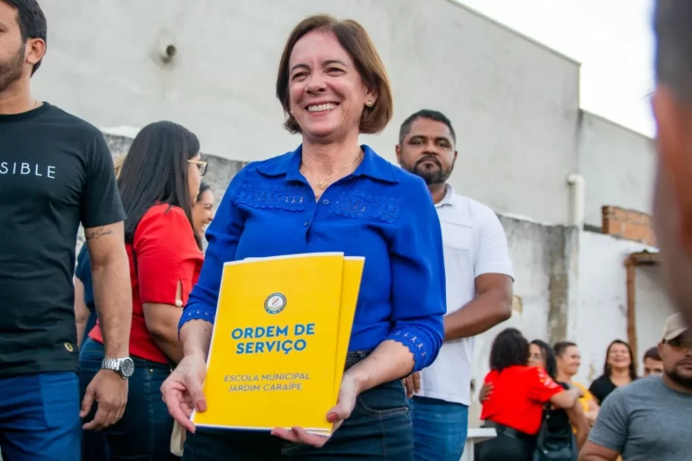 Assinatura da ordem de serviço para a construção da Escola Jardim Caraípe ocorreu nesta quinta (23)