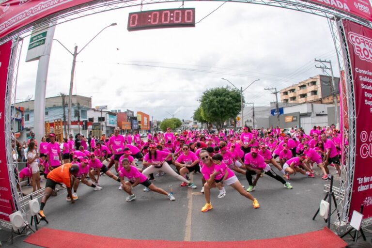 Veja fotos da 9ª edição da Corrida Rosa